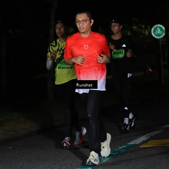 Runner Photo 5425003
