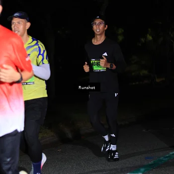 Runner Photo 5425006