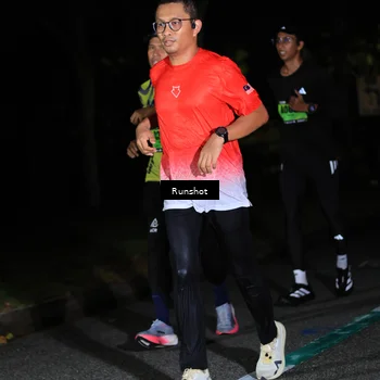 Runner Photo 5425007