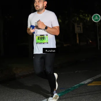 Runner Photo 5425117