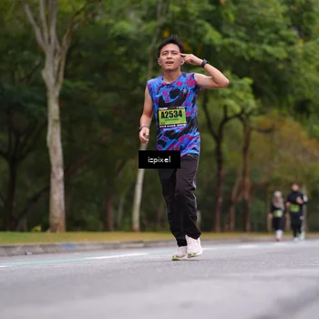 Runner Photo 5425299