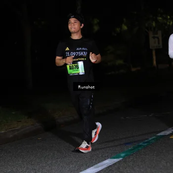 Runner Photo 5425312
