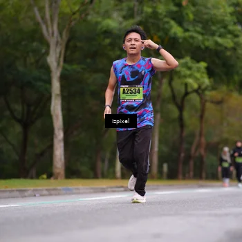 Runner Photo 5425318
