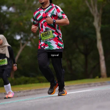 Runner Photo 5425655