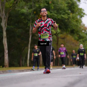 Runner Photo 5425657