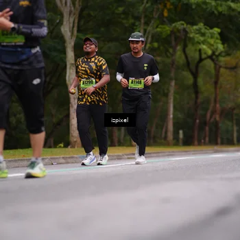 Runner Photo 5425888