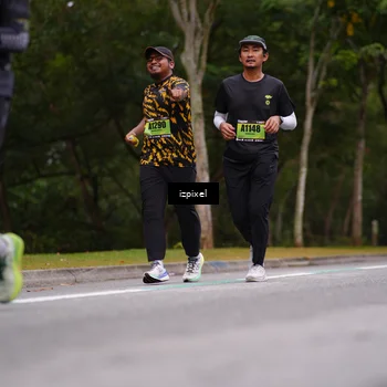 Runner Photo 5425913