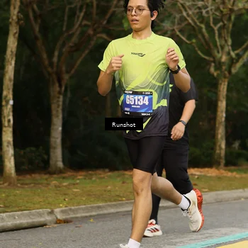 Runner Photo 5426007