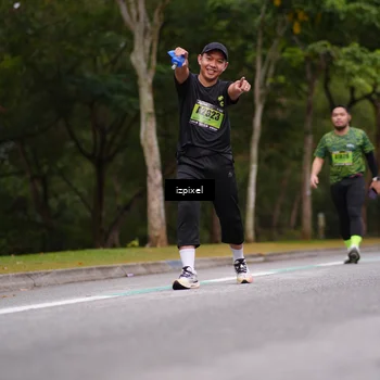 Runner Photo 5426032
