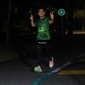 Runner Photo 5426065