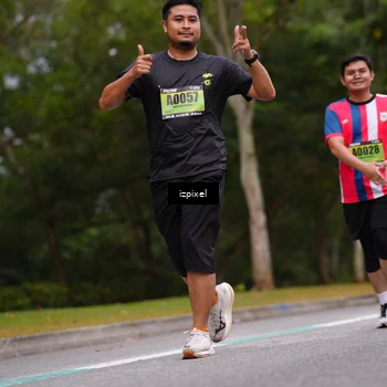 Runner Photo 5426135