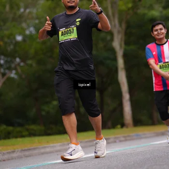 Runner Photo 5426164