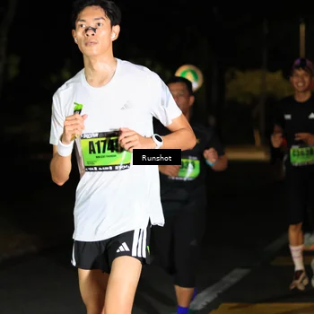 Runner Photo 5426299