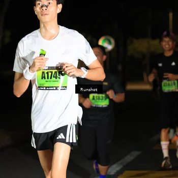 Runner Photo 5426302