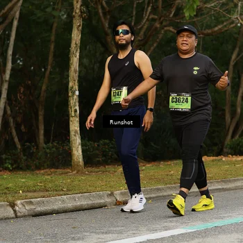 Runner Photo 5426318