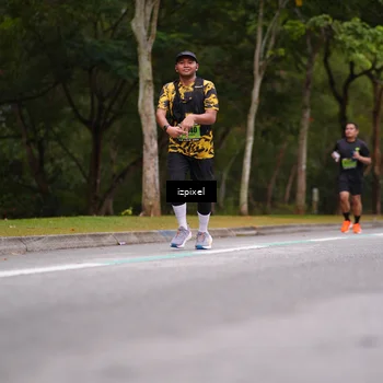 Runner Photo 5426344