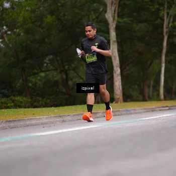 Runner Photo 5426464