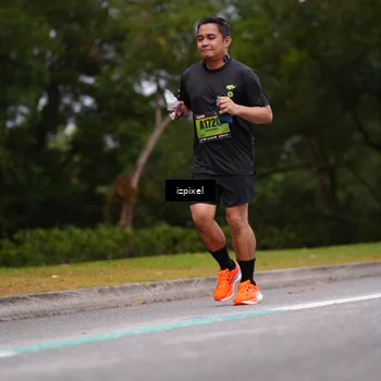 Runner Photo 5426500