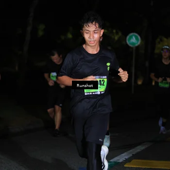 Runner Photo 5426506