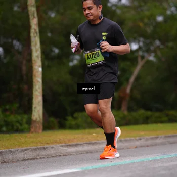 Runner Photo 5426560