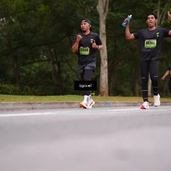 Runner Photo 5426565