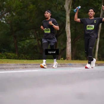 Runner Photo 5426571