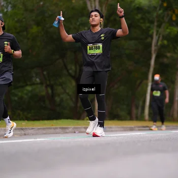 Runner Photo 5426596