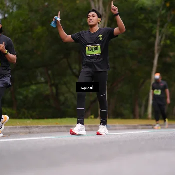 Runner Photo 5426623