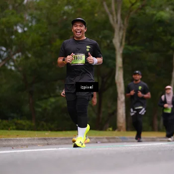 Runner Photo 5426644