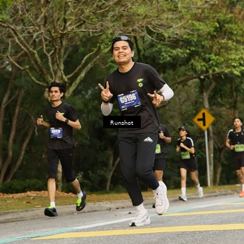 Runner Photo 5426698