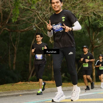 Runner Photo 5426748