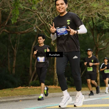 Runner Photo 5426749