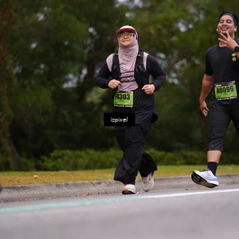 Runner Photo 5426794