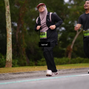 Runner Photo 5426843