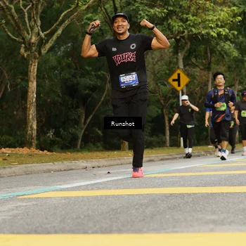 Runner Photo 5426904