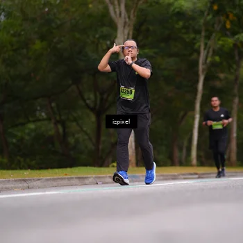 Runner Photo 5426906