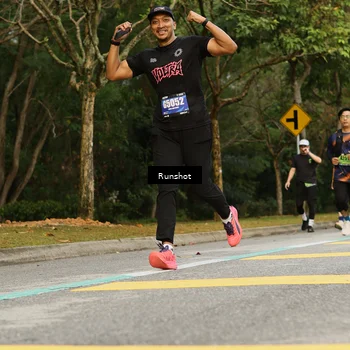 Runner Photo 5426915