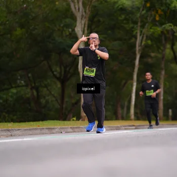 Runner Photo 5426937