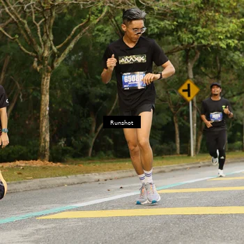 Runner Photo 5427187