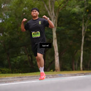 Runner Photo 5427252