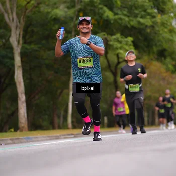 Runner Photo 5427300