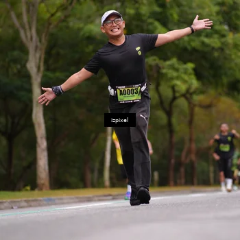 Runner Photo 5427360