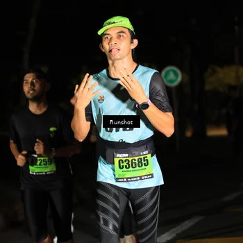 Runner Photo 5427374