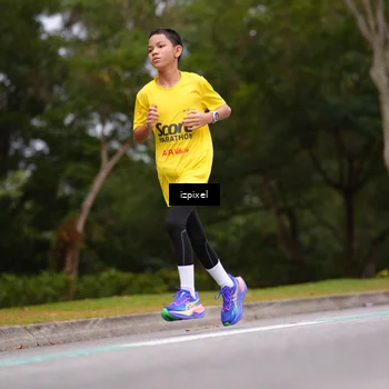 Runner Photo 5427419