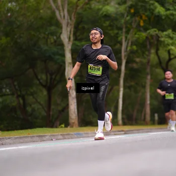 Runner Photo 5427443
