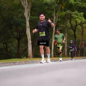 Runner Photo 5427498