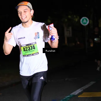 Runner Photo 5427515