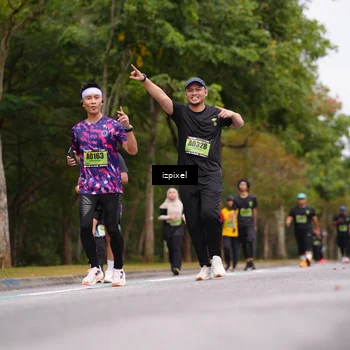 Runner Photo 5427579
