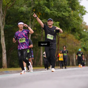 Runner Photo 5427587
