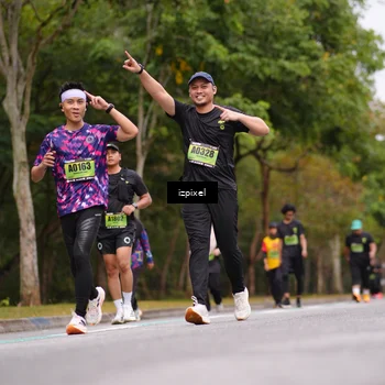 Runner Photo 5427599
